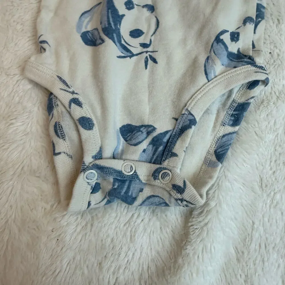 Carter's Blue Panda Print Bodysuit Onesie Baby Boy 6 Months Girl Gender Neutral